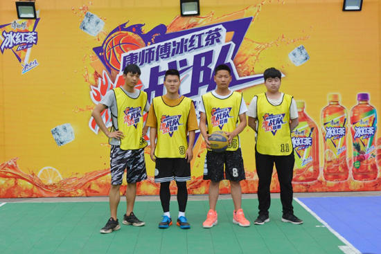 williamhill英国官网篮球队参加漯河市三校联谊3v3篮球赛