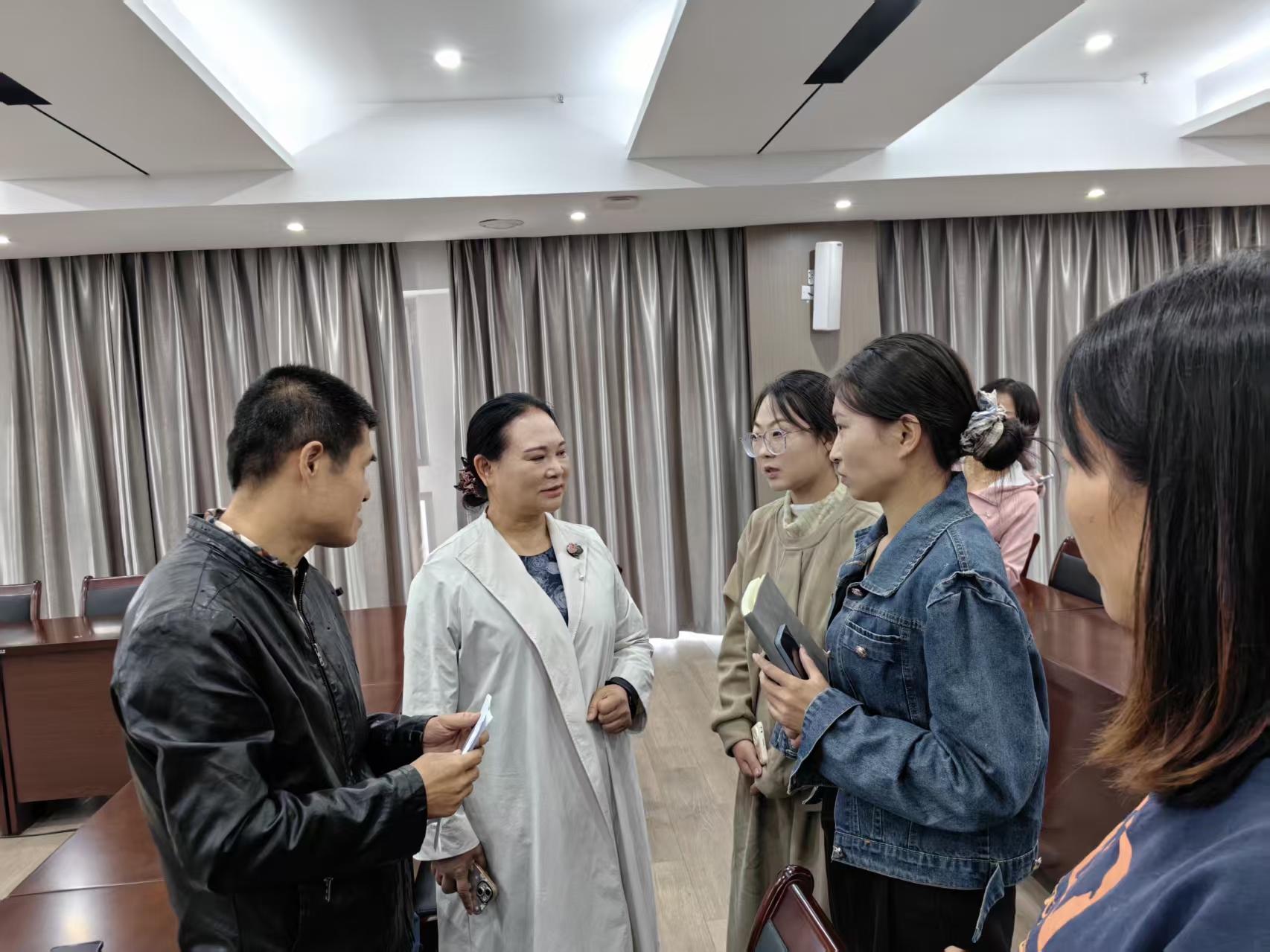 b5b1a297239174b09b001233ea85f1d8.jpg b5b1a297239174b09b001233ea85f1d8.jpg